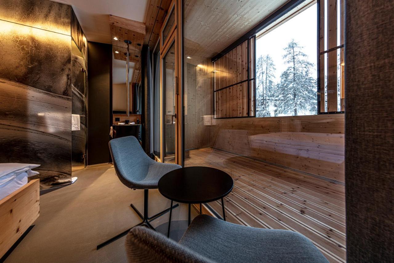 Arnica - Adults Only 3* Scuol